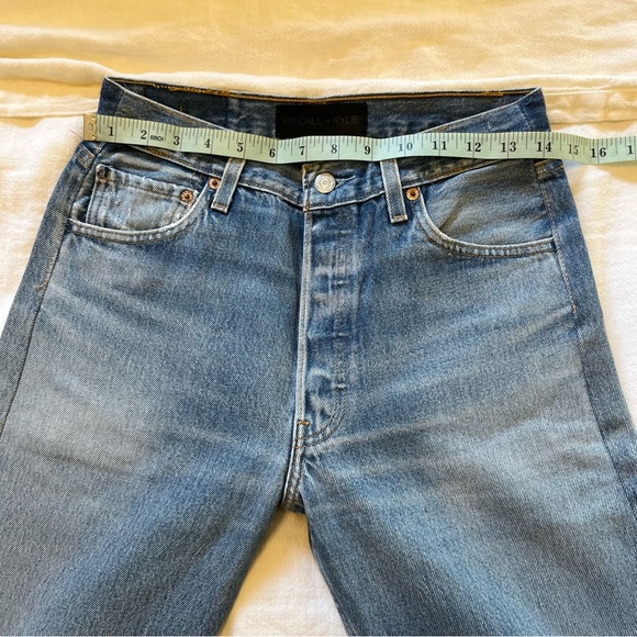 Vintage Levi’s by Kendall and Kylie. - Picture 5 of 10